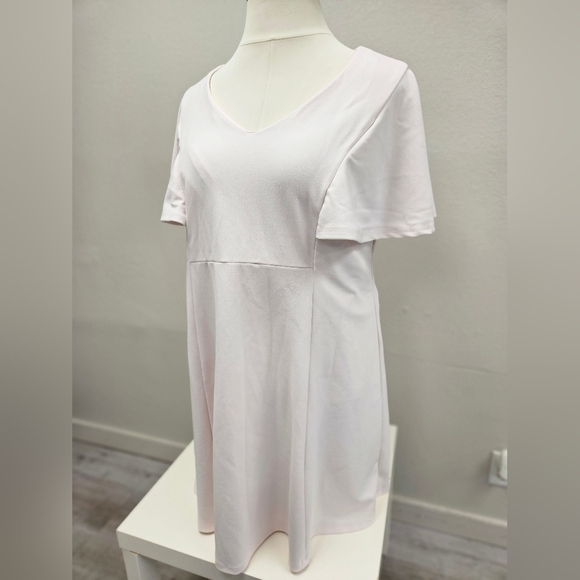 LIZ CLAIBORNE Flutter Dress Size 18W pale pink - Picture 1 of 6